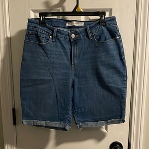 Signature by Levi Strauss Women's Classic Blue Jean Shorts
